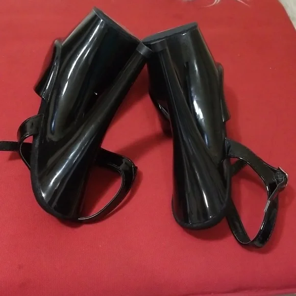 PLEASER SANDALS - Picture 11 of 15